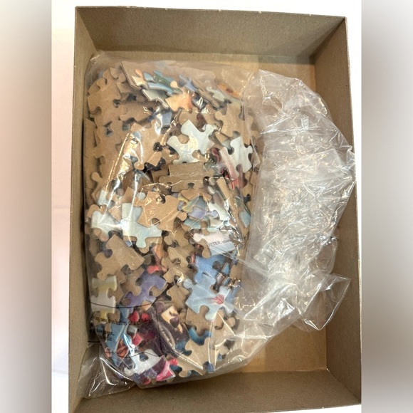 Harry Potter And The Golden Snitch 250 Piece Puzzle -2000 Glows In Dark Complete - Picture 3 of 4